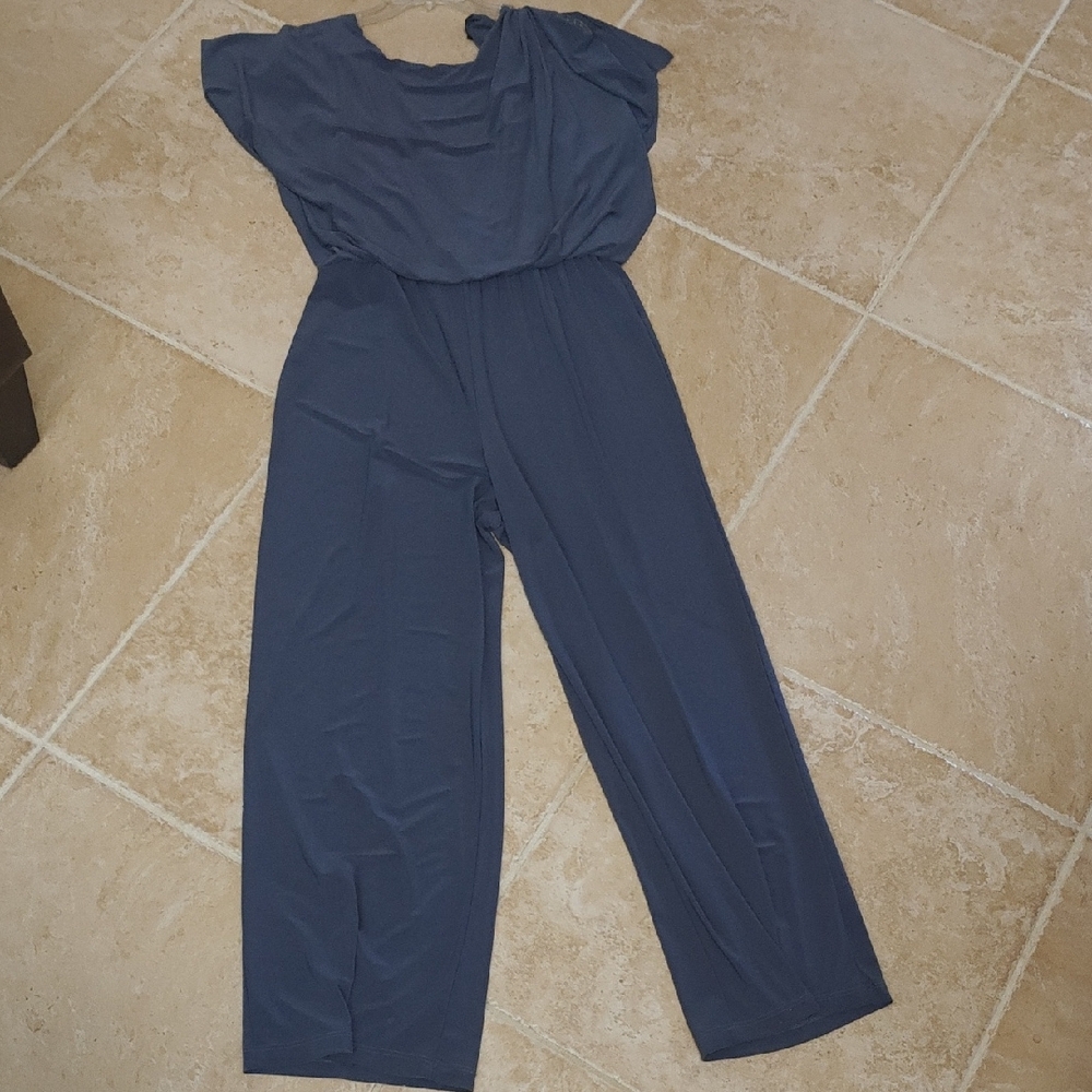 Tiana B. Gray Knit Jumpsuit with Wide-Leg Design